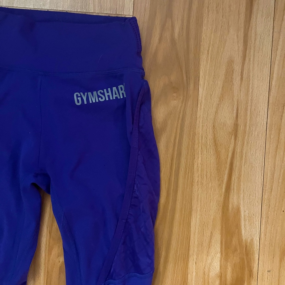 Gymshark Seamless high waisted leggings XS, side/leg pattern. Great condition.